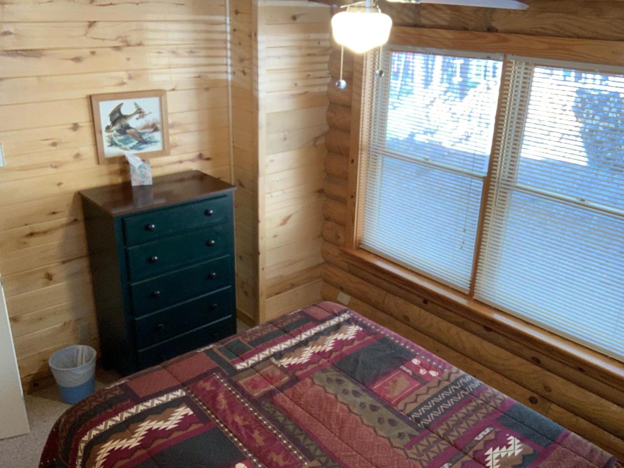Bear Paw Lodge & Vacation Homes Vallecito Екстер'єр фото