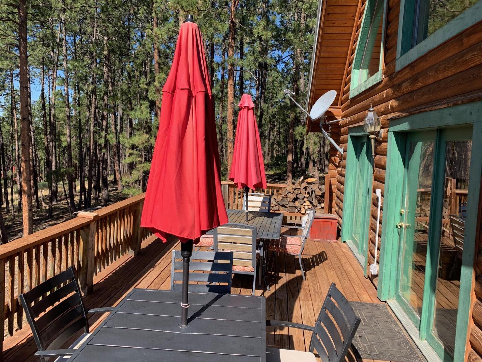Bear Paw Lodge & Vacation Homes Vallecito Екстер'єр фото