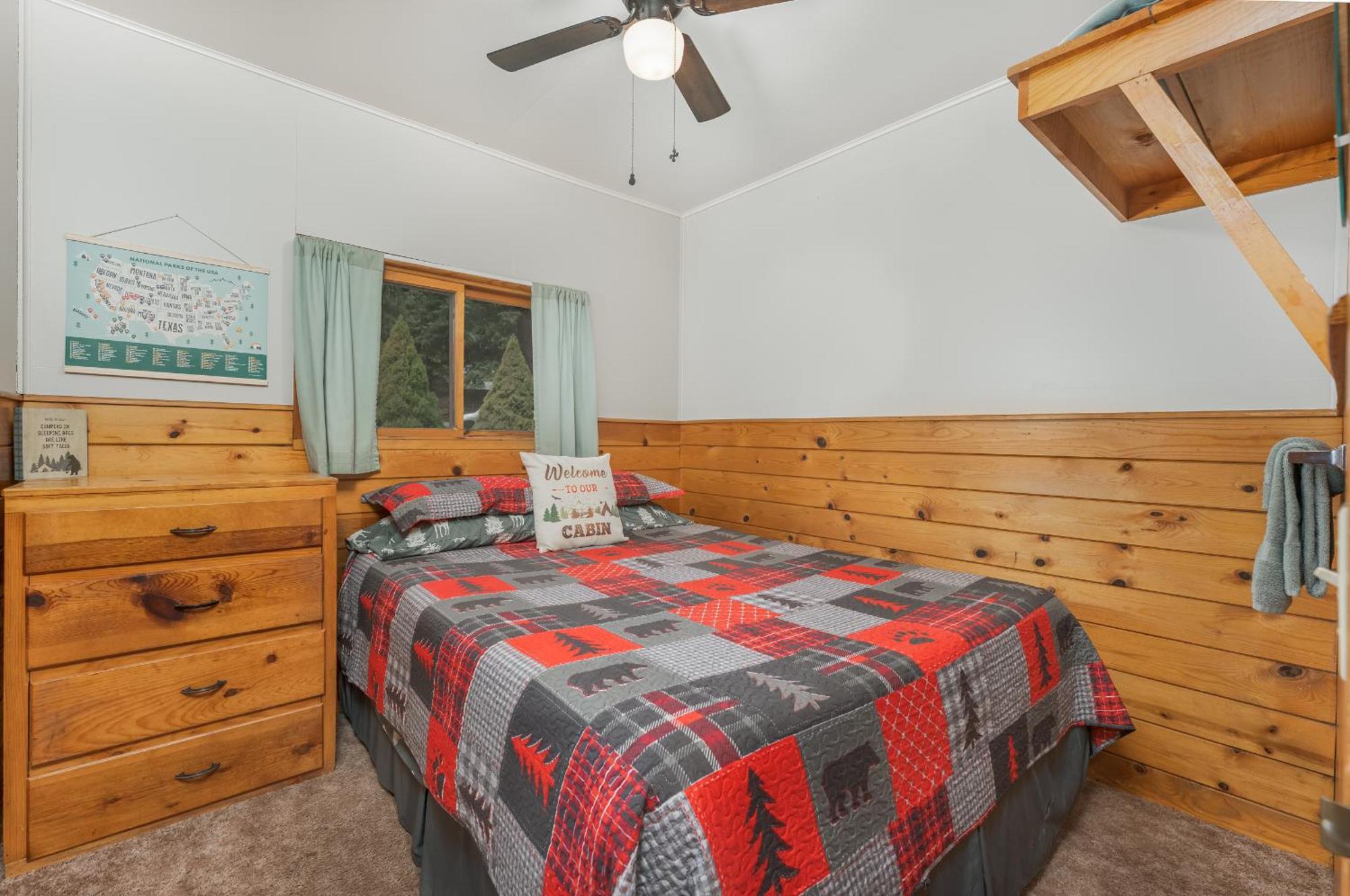 Bear Paw Lodge & Vacation Homes Vallecito Екстер'єр фото