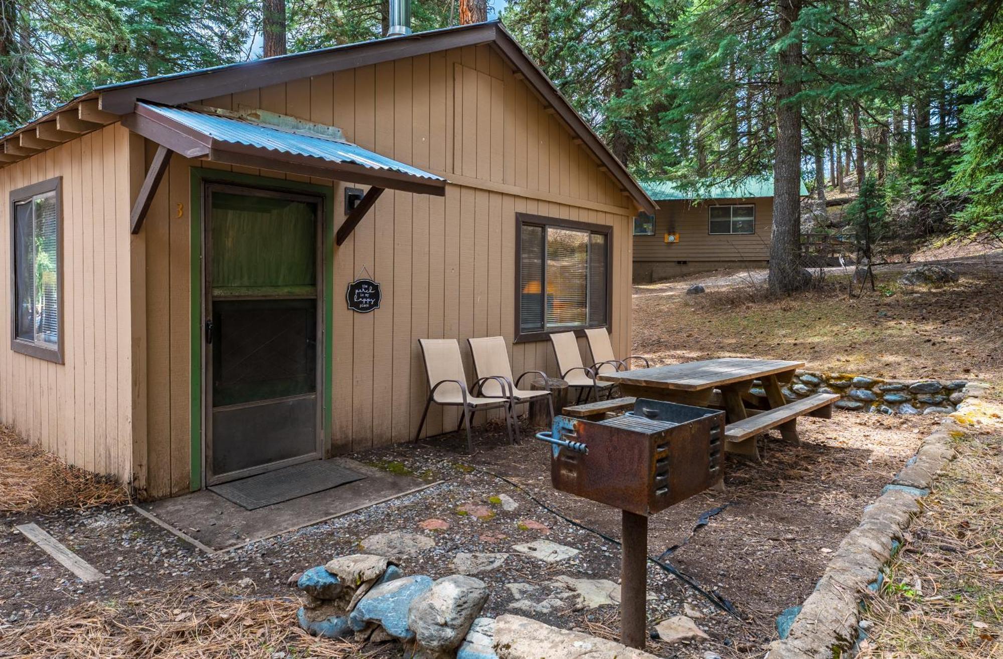 Bear Paw Lodge & Vacation Homes Vallecito Екстер'єр фото