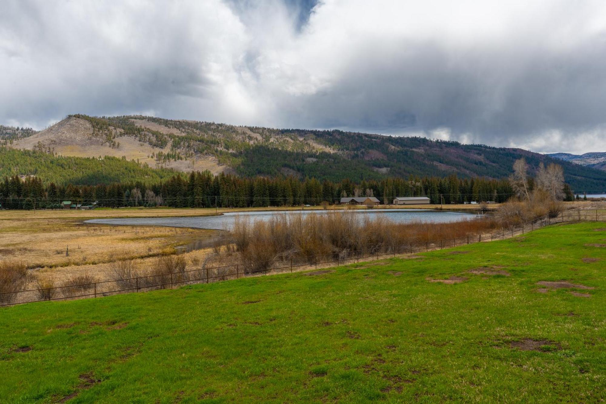 Bear Paw Lodge & Vacation Homes Vallecito Екстер'єр фото