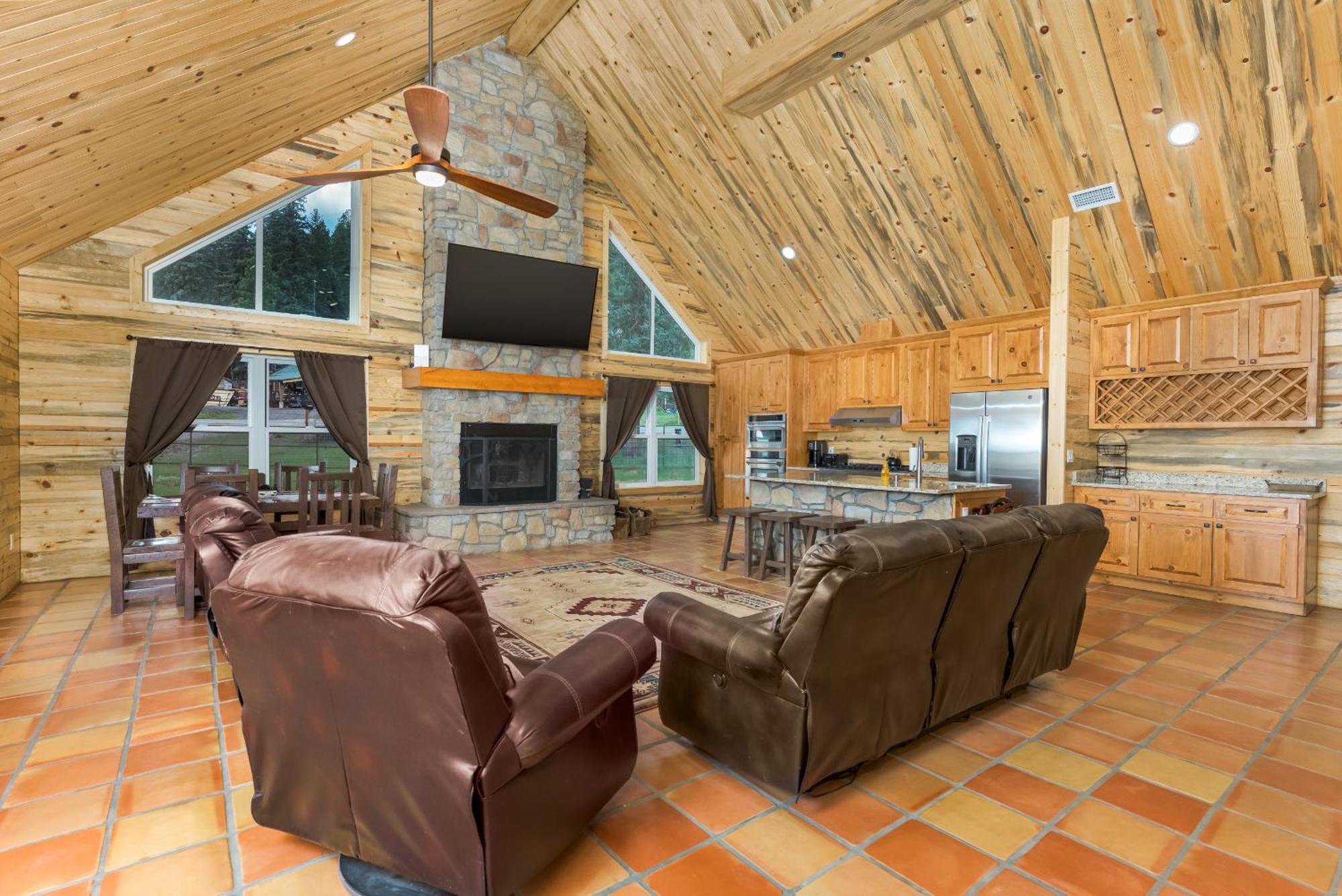 Bear Paw Lodge & Vacation Homes Vallecito Екстер'єр фото